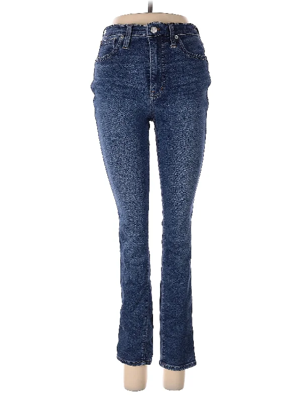 High-Rise Bootleg Jeans in Dark Wash