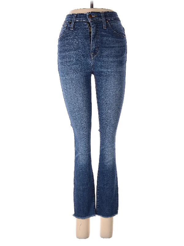 High-Rise Bootleg Jeans in Medium Wash