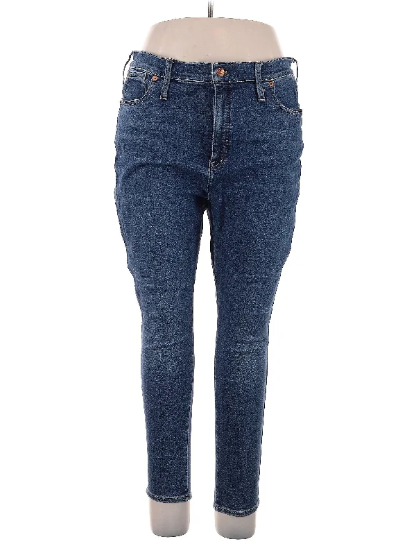 High-Rise Skinny Jeans in Dark Wash