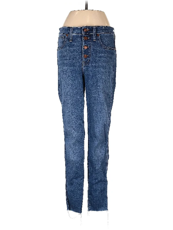 High-Rise Straight-leg Jeans in Medium Wash