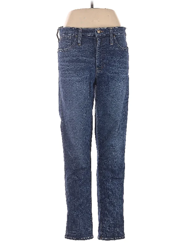 High-Rise Straight-leg Jeans in Medium Wash