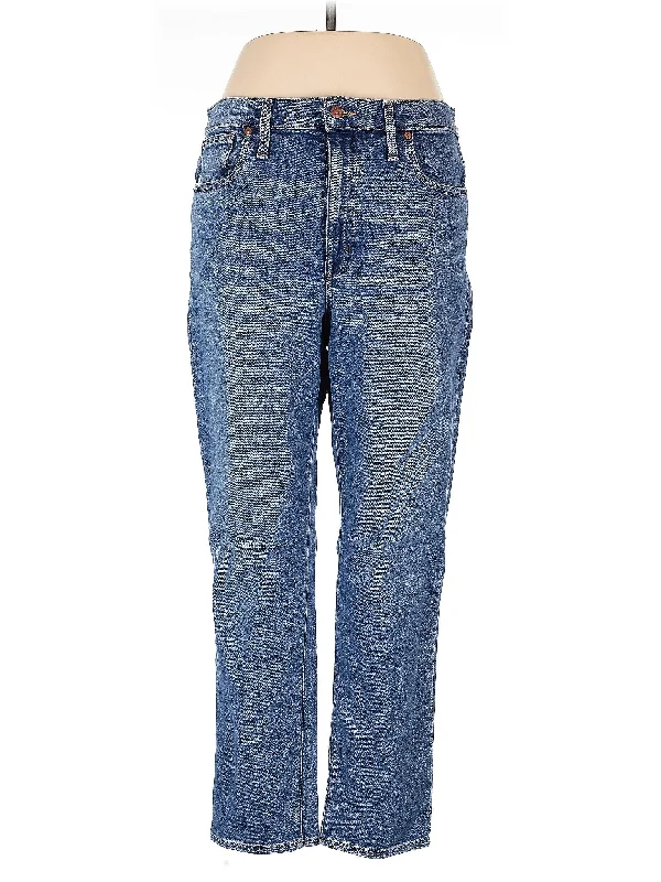 High-Rise Straight-leg Jeans in Medium Wash