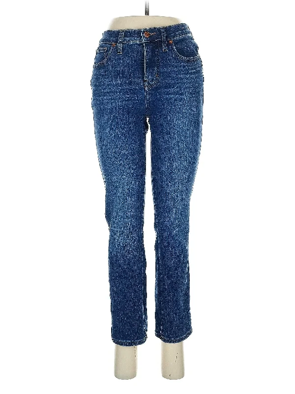 High-Rise Straight-leg Jeans in Medium Wash