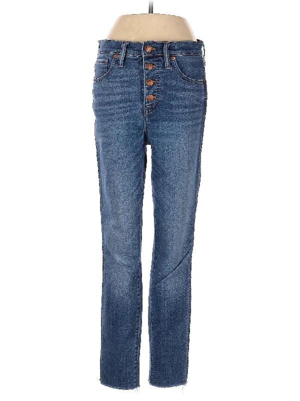 High-Rise Straight-leg Jeans in Medium Wash