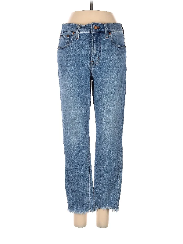 High-Rise Straight-leg Jeans in Medium Wash