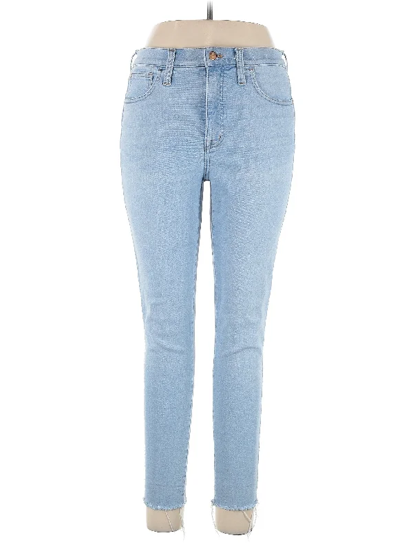 Mid-Rise Skinny Jeans in Light Wash