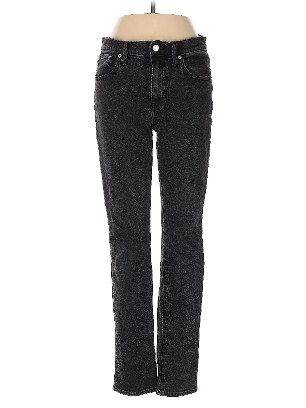 Mid-Rise Straight-leg Jeans in Dark Wash